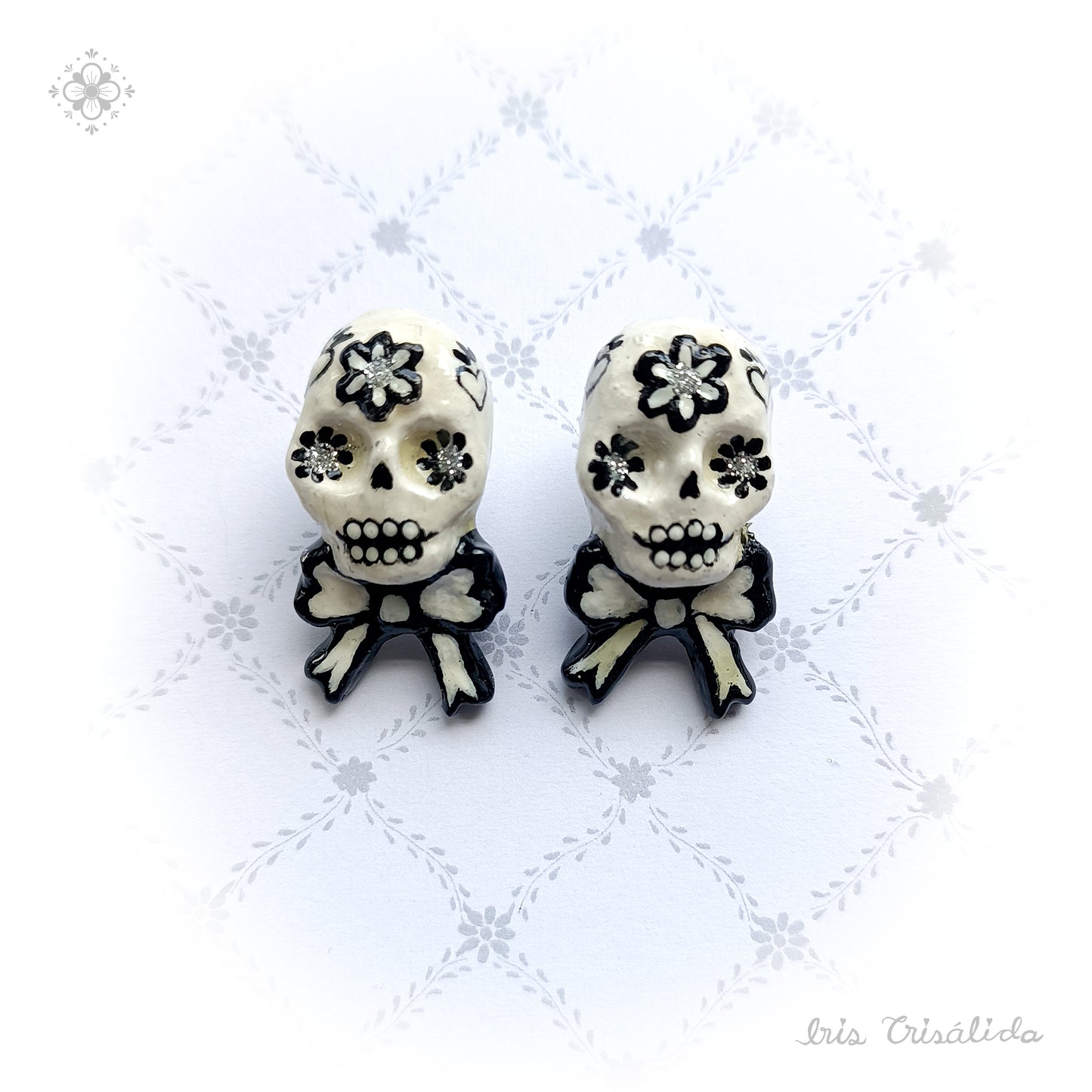 ..Dear Death Earrings | Black hearts