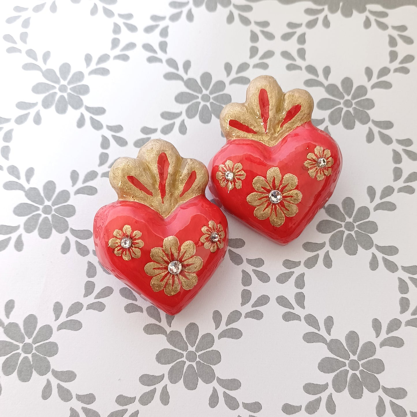 Cherished Heart Earrings | Red & three golden flowers