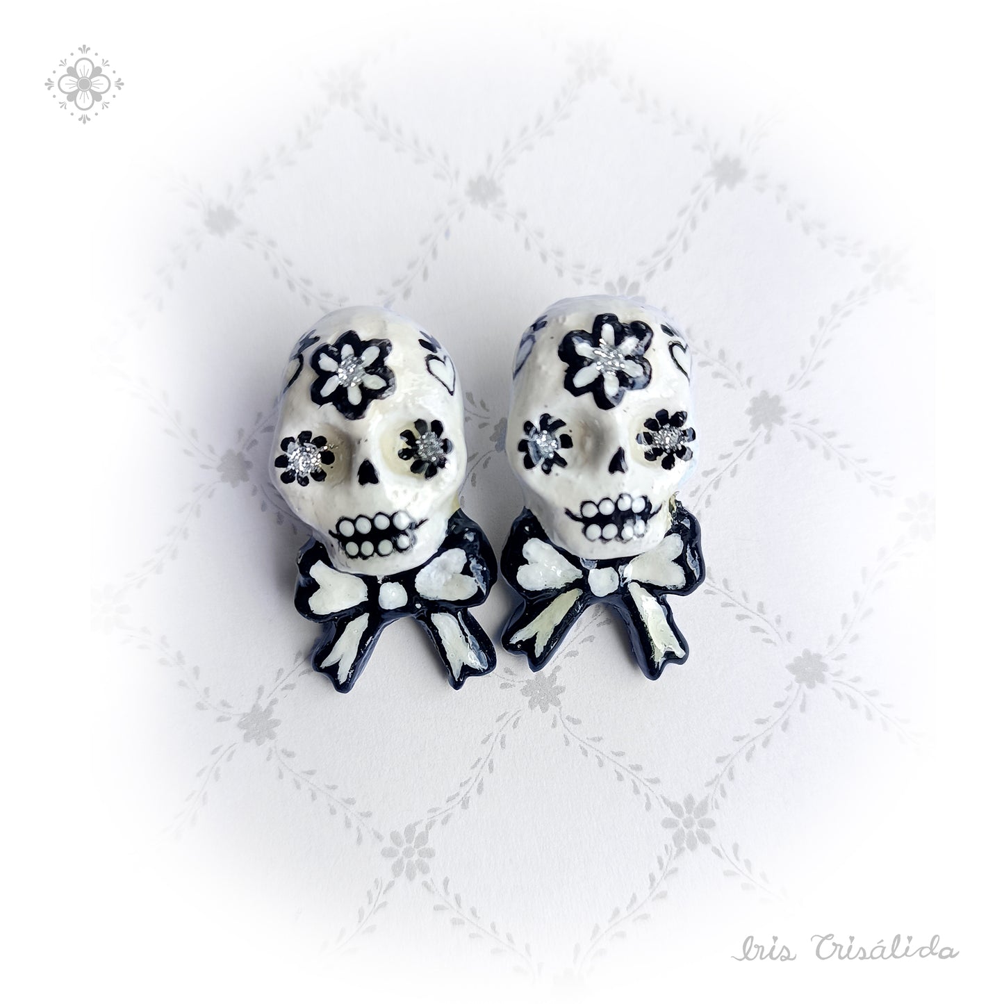 ..Dear Death Earrings | Black hearts