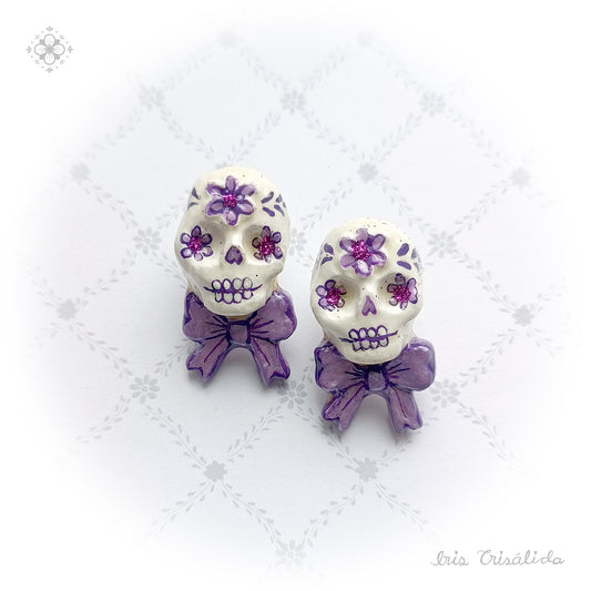 .Dear Death Earrings | Metallic lilac & purple