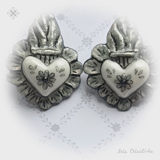 Aureal Heart Earrings | White & silver